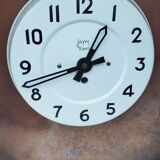 50s Japy workshop clock 8 days in sheet metal in its oak crate