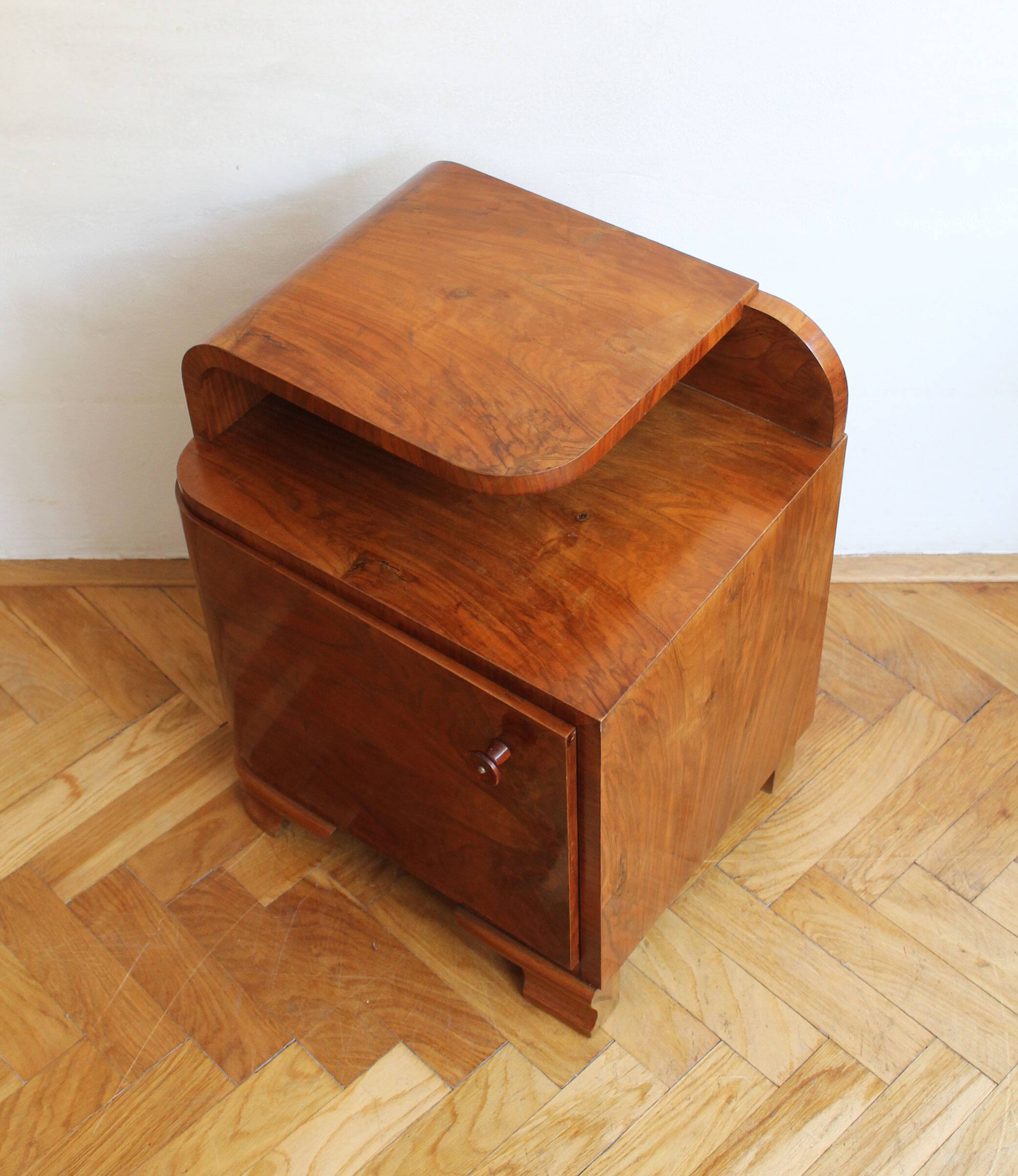 1930s Art Deco Bedside table