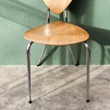 Set of two pairs of vintage 1970s chairs, in chrome metal and beech.