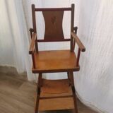 Chaise haute poupée