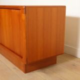 Vintage sideboard | 220 cm Dyrlund | 1960s | Tambour doors