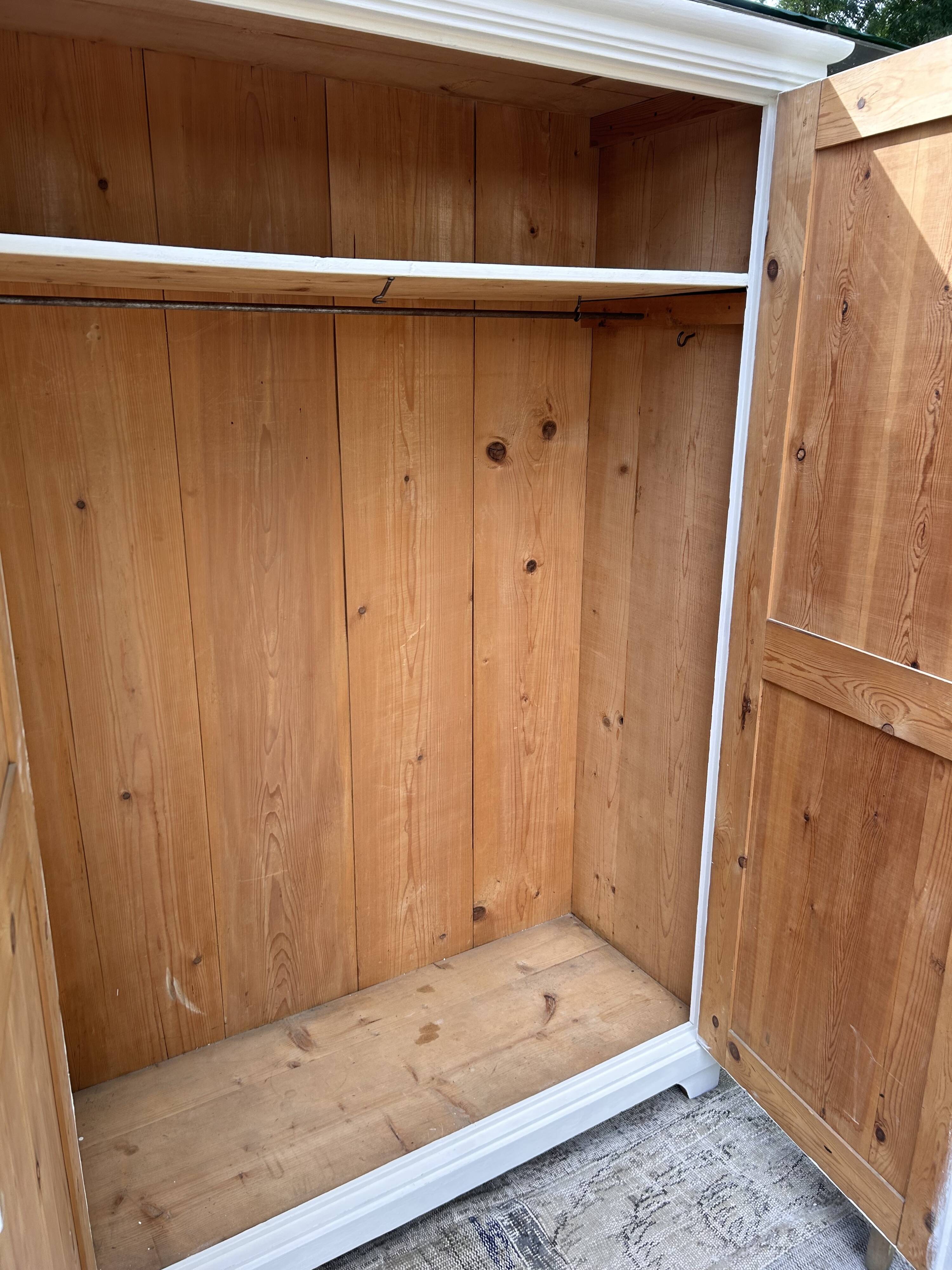 Parisian style wardrobe