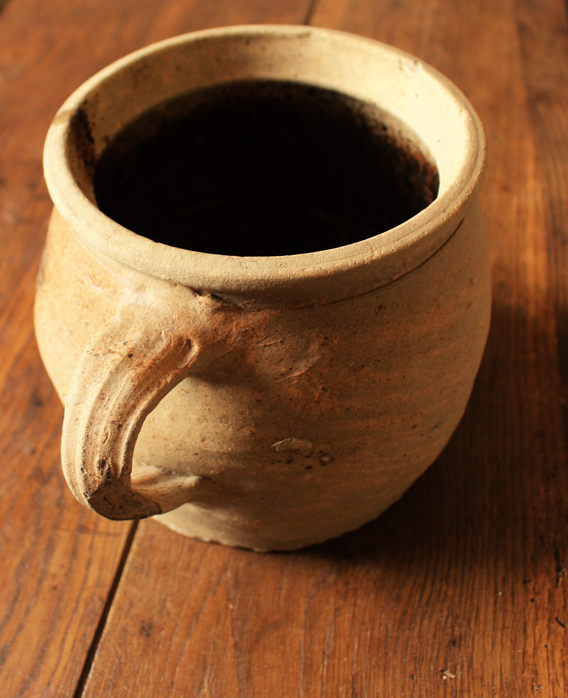 Pot terracotta a cove artisanal piece