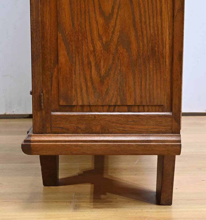 Oak bookcase, Art Deco period – 1940
