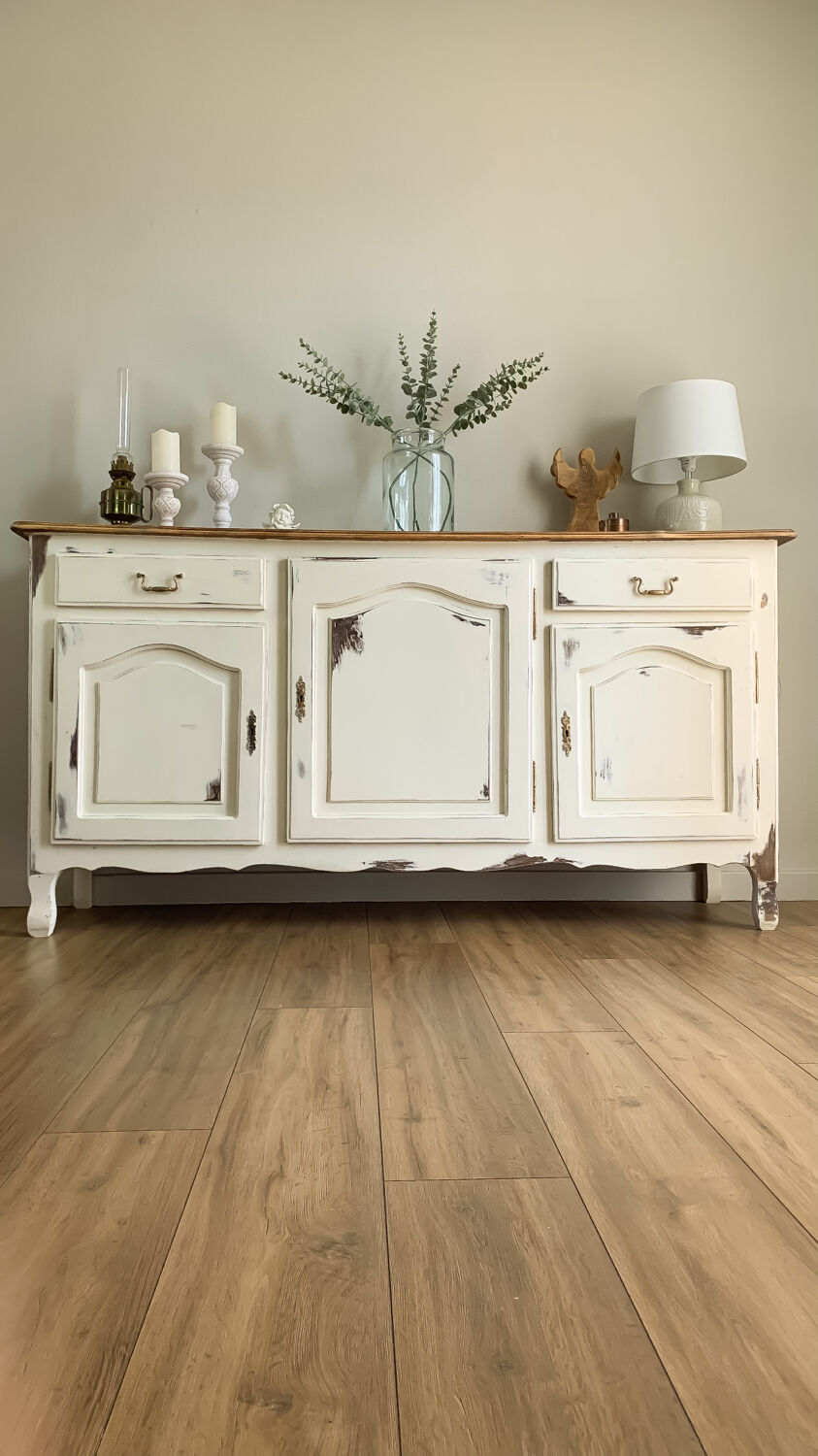 Charming sideboard