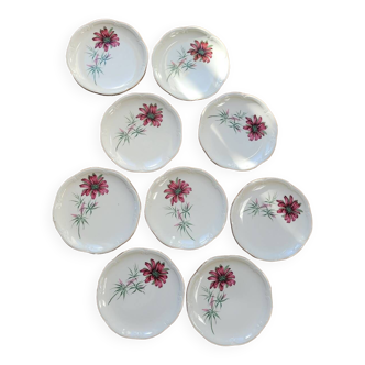 Set of 9 pink daisy dessert plates