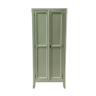 Parisian linden cabinet