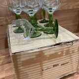 Verres à pied vintage pied vert