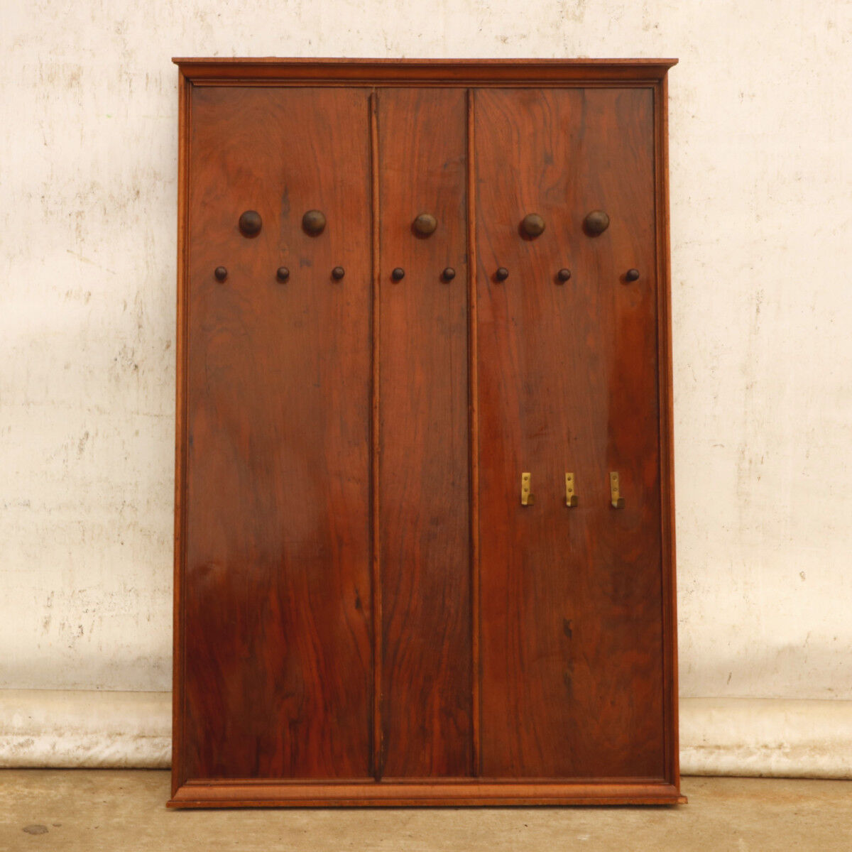 Functionalist wooden wall hanger, 1930´s, Czechoslovakia