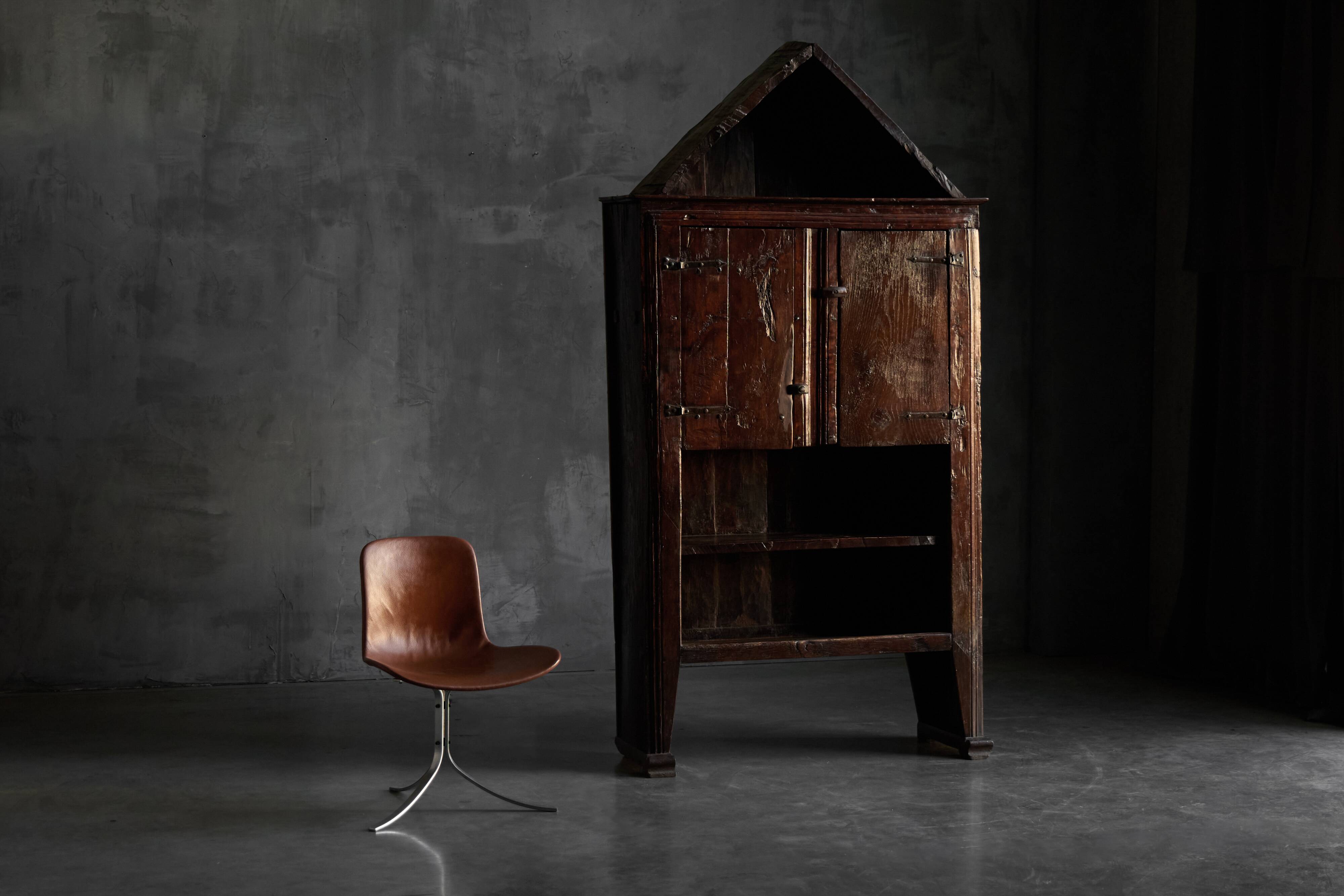 Armoire vernaculaire d'art populaire, France, XIXe siècle