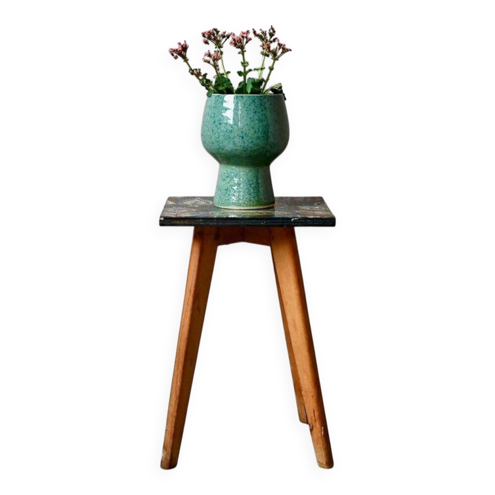 Plant stand side table 1970s Scandinavian patterns with tapered legs.