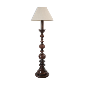 Lampadaire en bois tourné