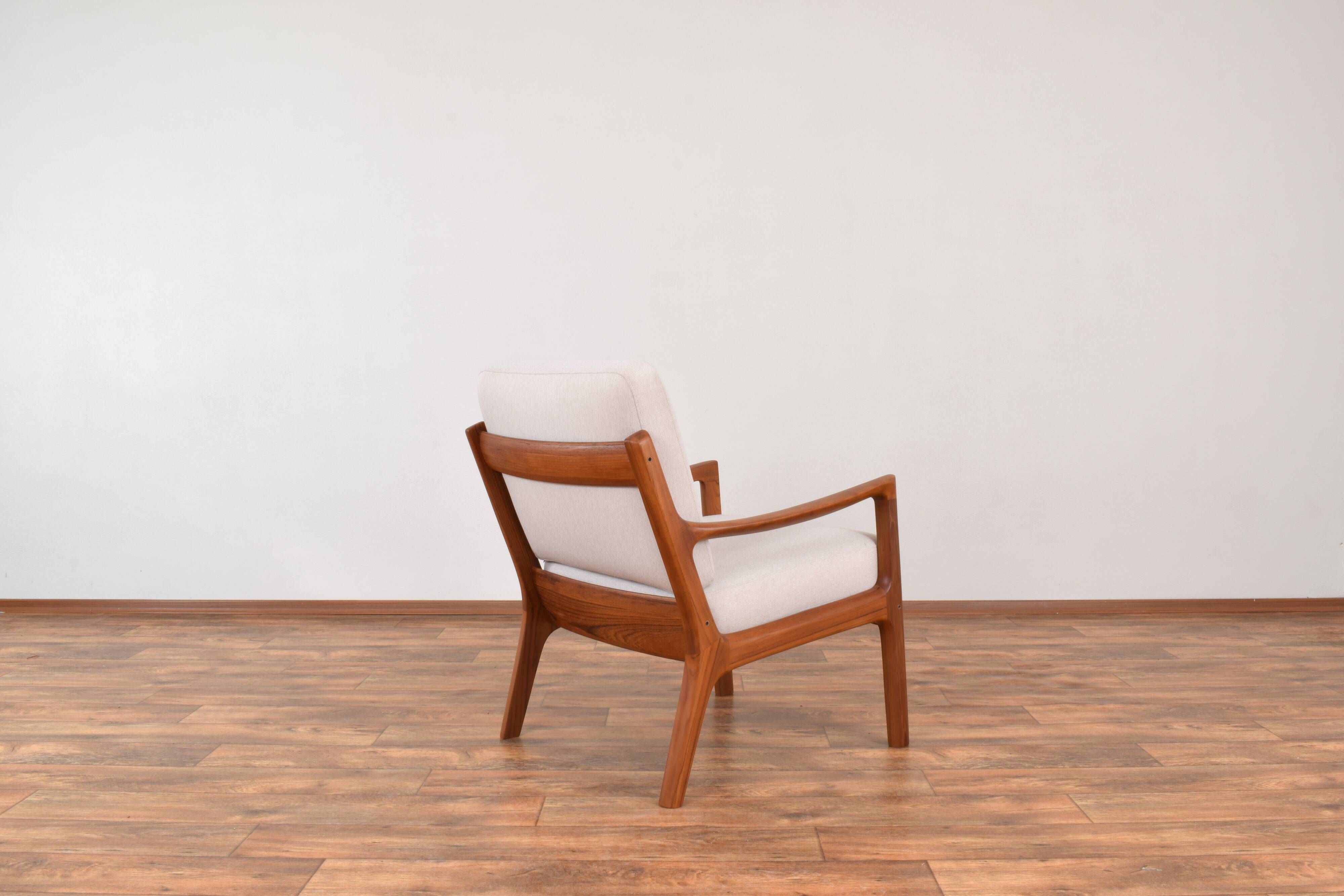 Danish Teak Senator Lounge Chair by Ole Wanscher for France & Son, 1960s.