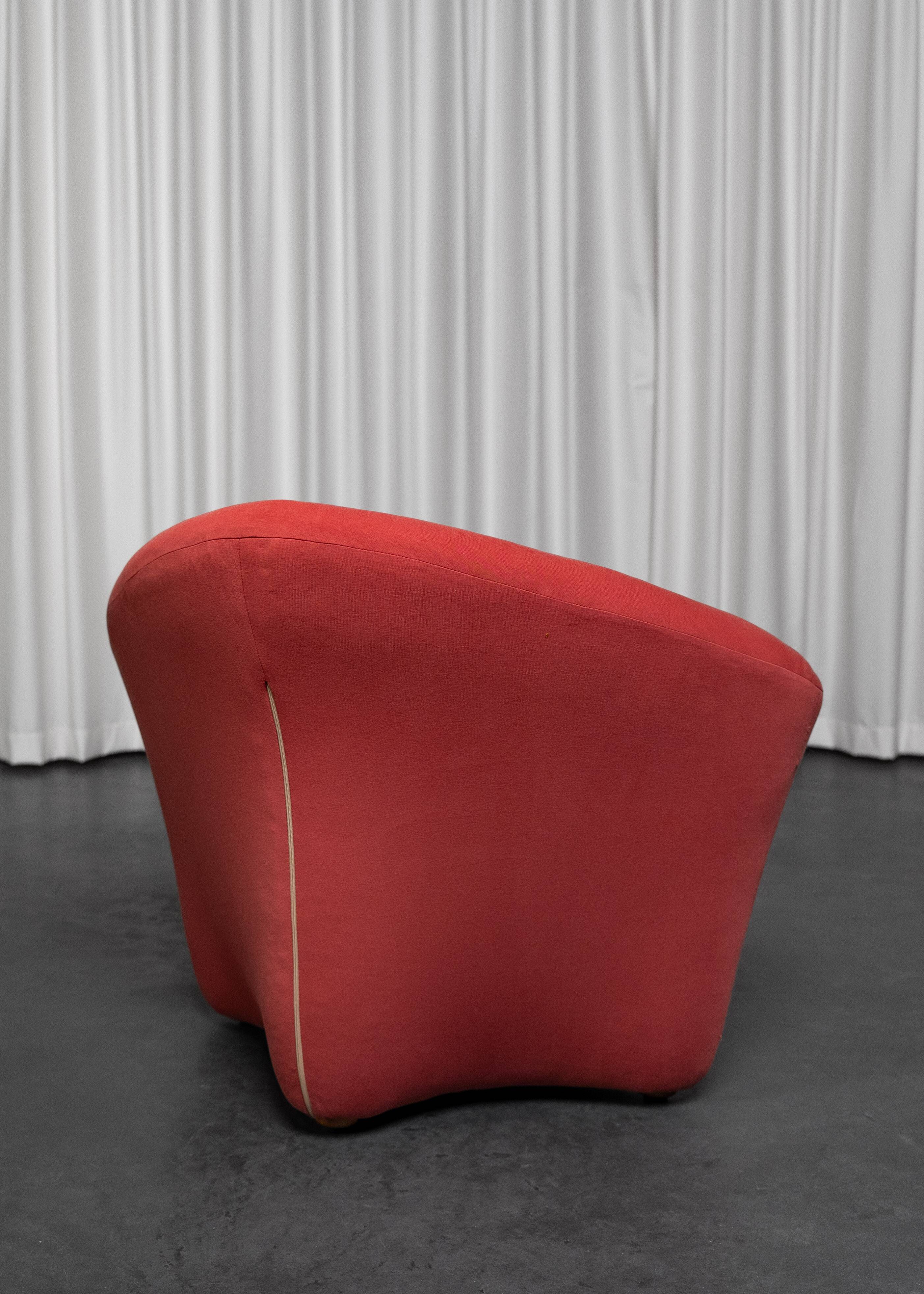Set of 3 Space Age armchairs in the style of Pierre Paulin.