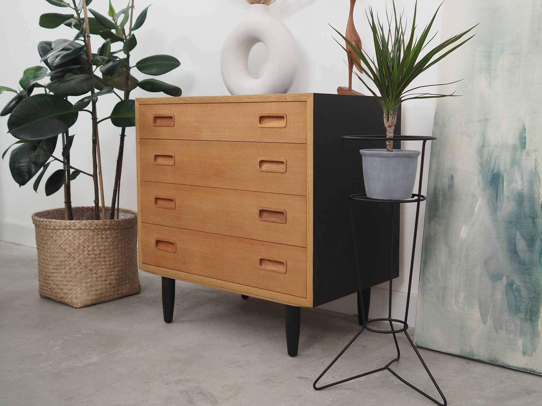 Ash chest of drawers, Danish design, 1970s, manufacturer: Hundevad & Co