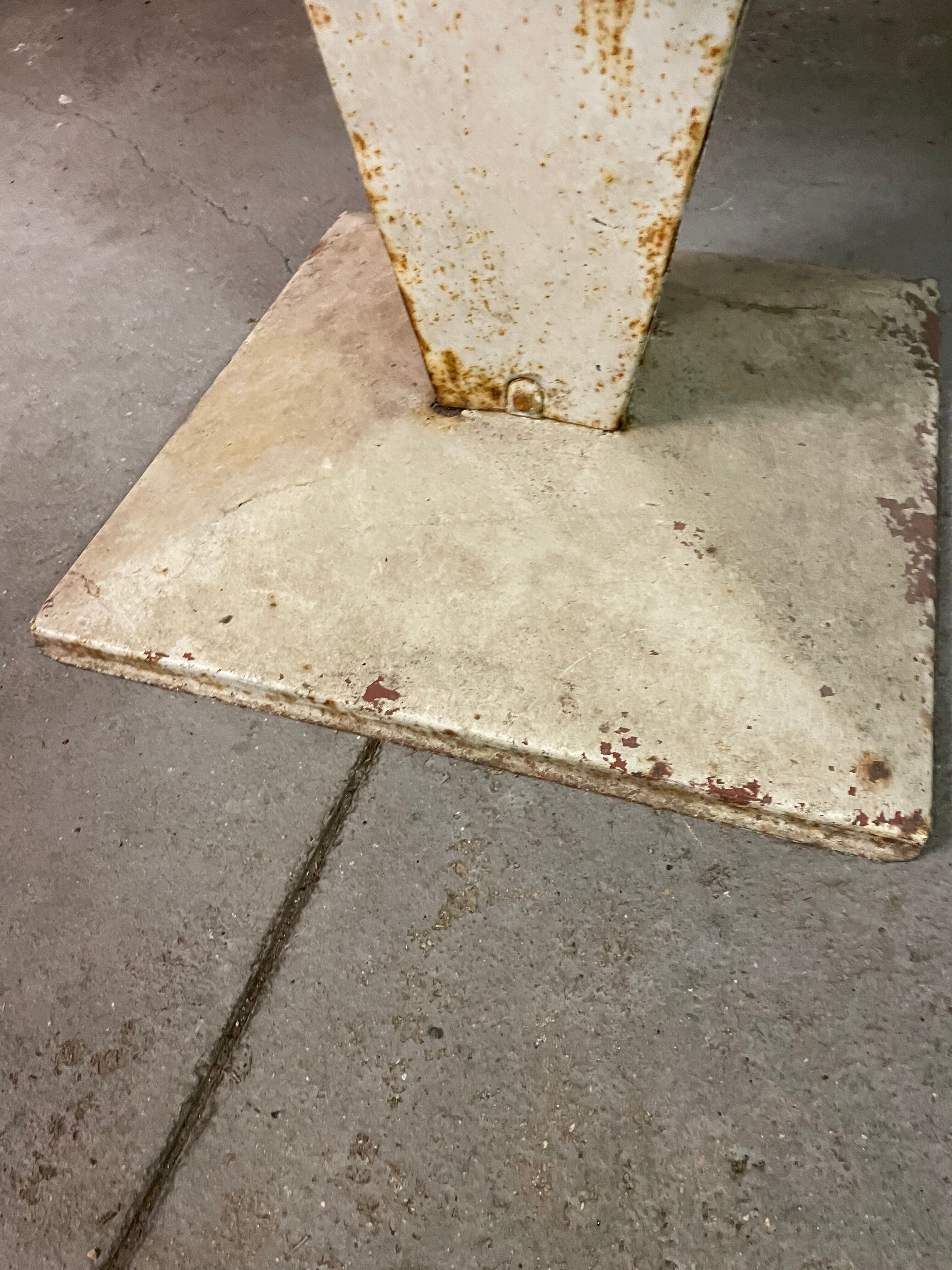 Tolix KUB table diameter 99cm by Xavier Pauchard