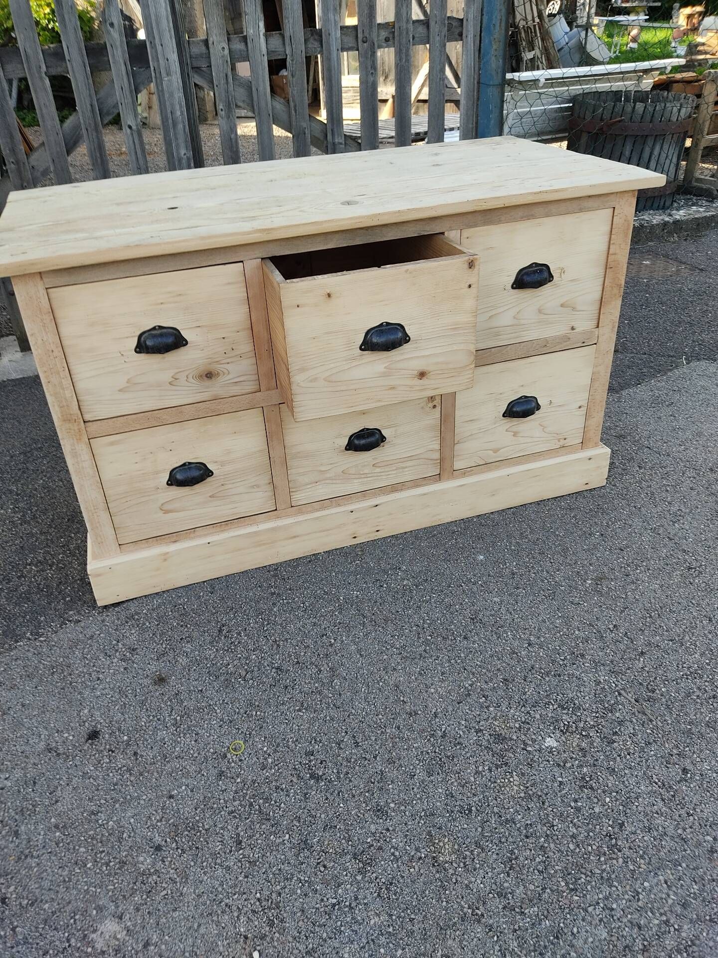 Workshop furniture