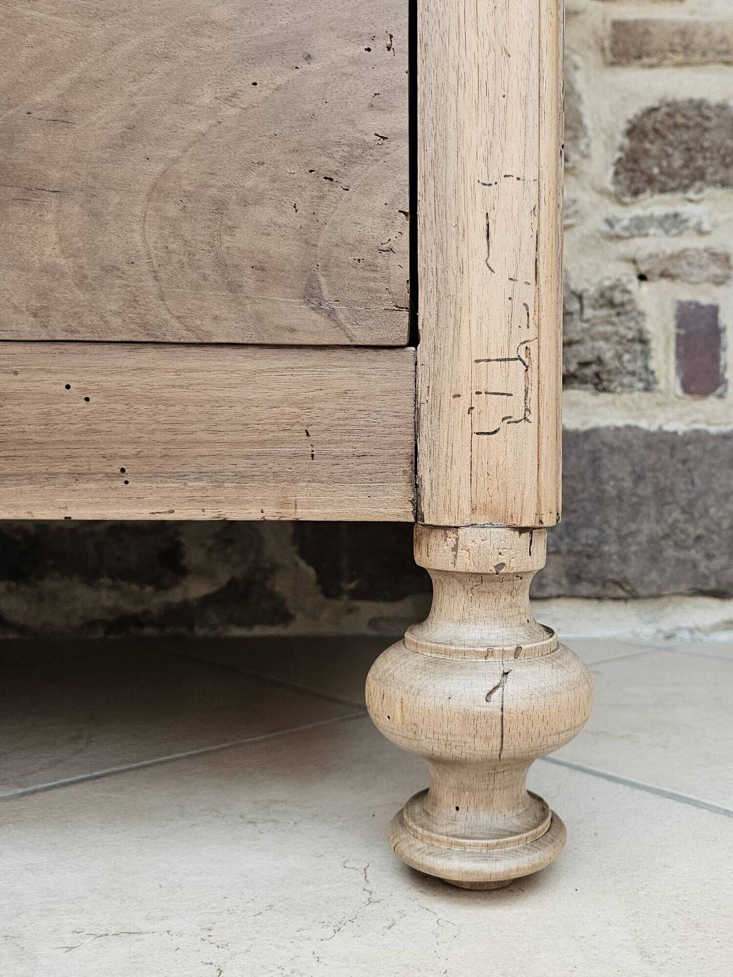 Antique walnut chest of drawers