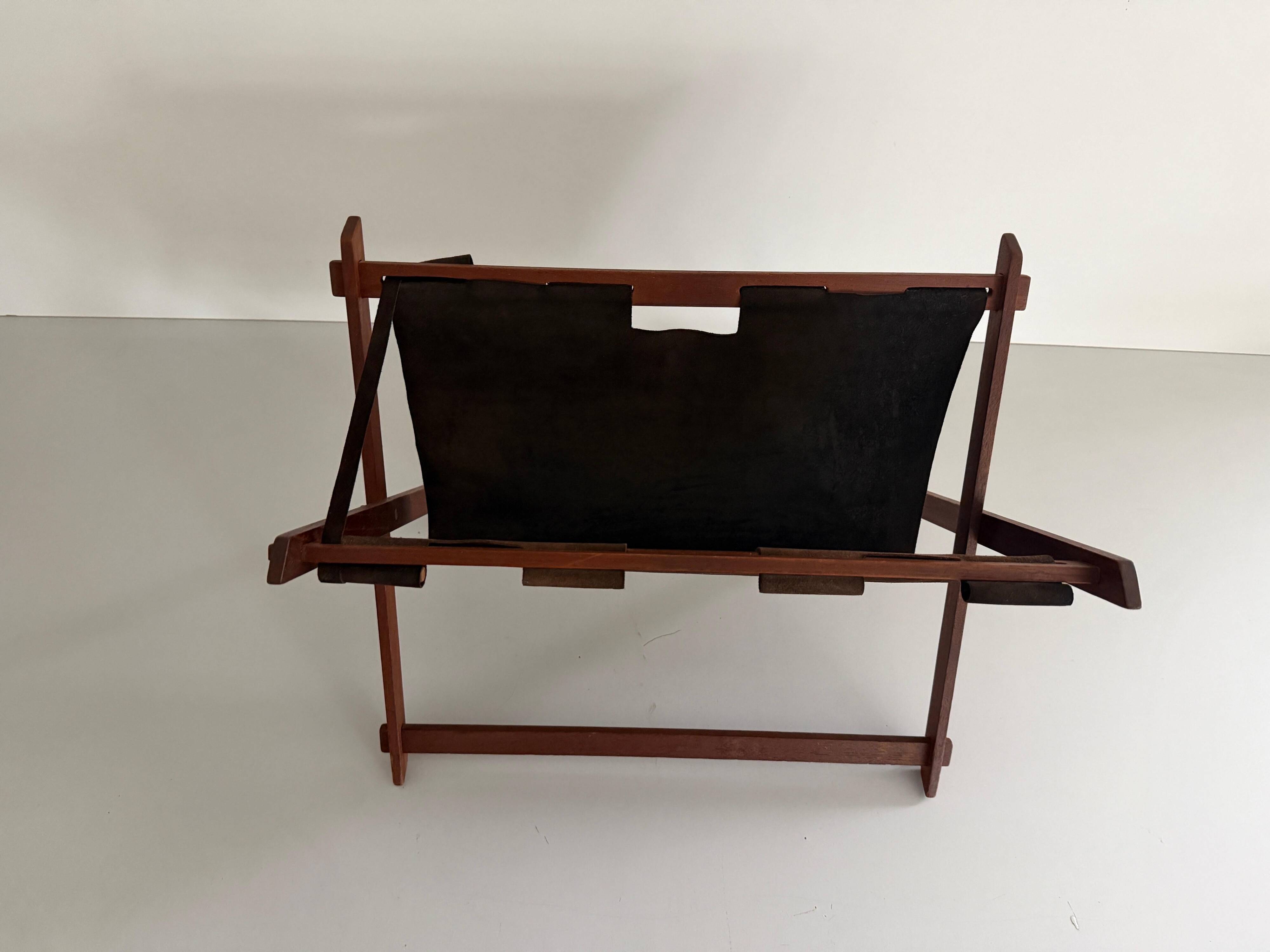 Support stand for mid-century teak and suede magazines and newspapers, 1960, Germany.