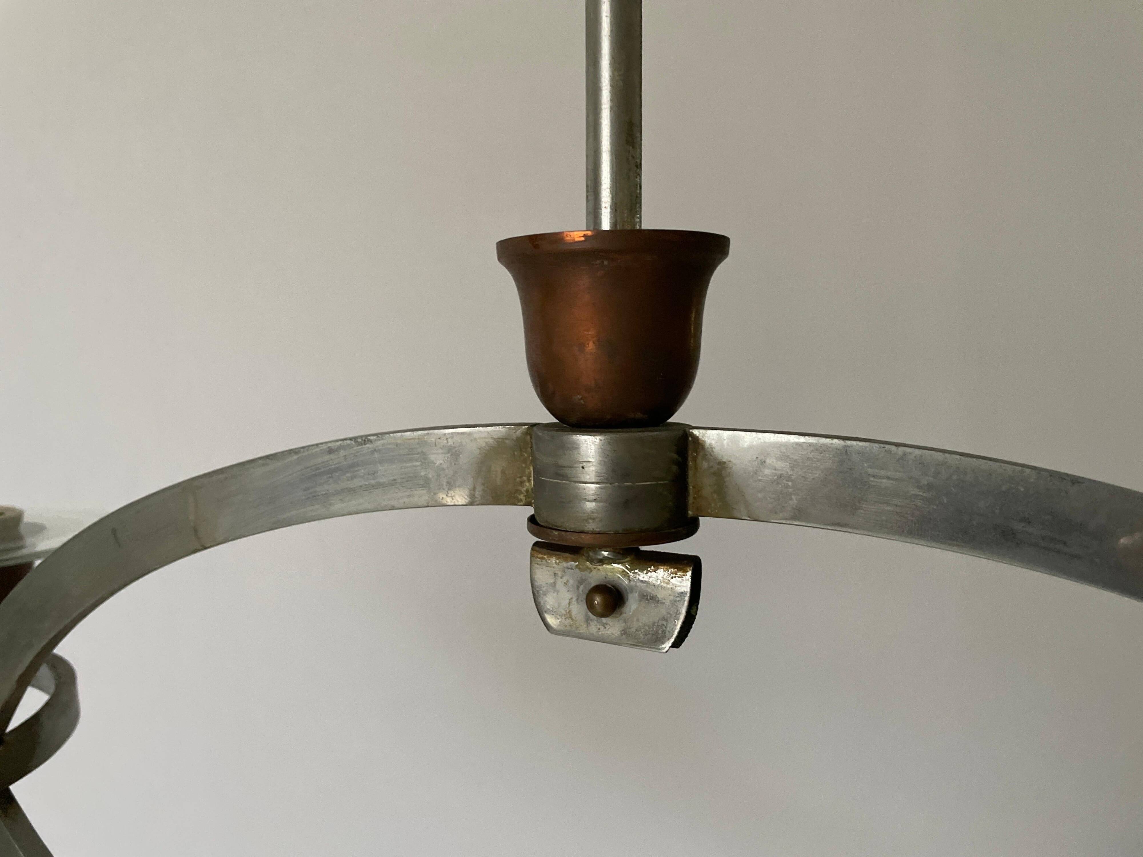 Art Deco chandelier attributed to Pietro Chiesa, 1940s, Italy.