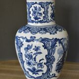 Ceramic vase floral decoration