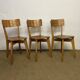 Série de 3 chaises bistrot en bois vintage