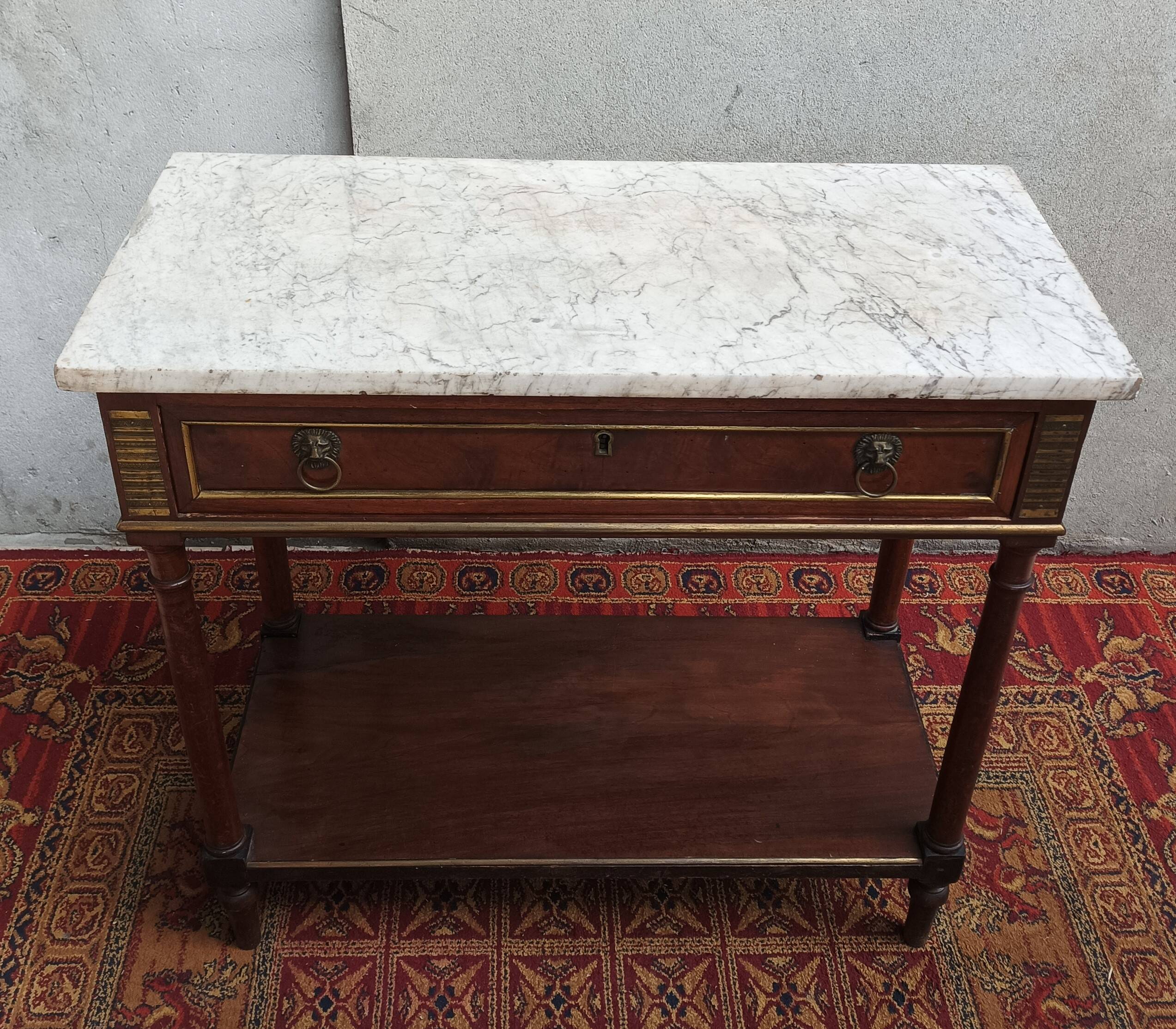 Console Louis XVI en acajou