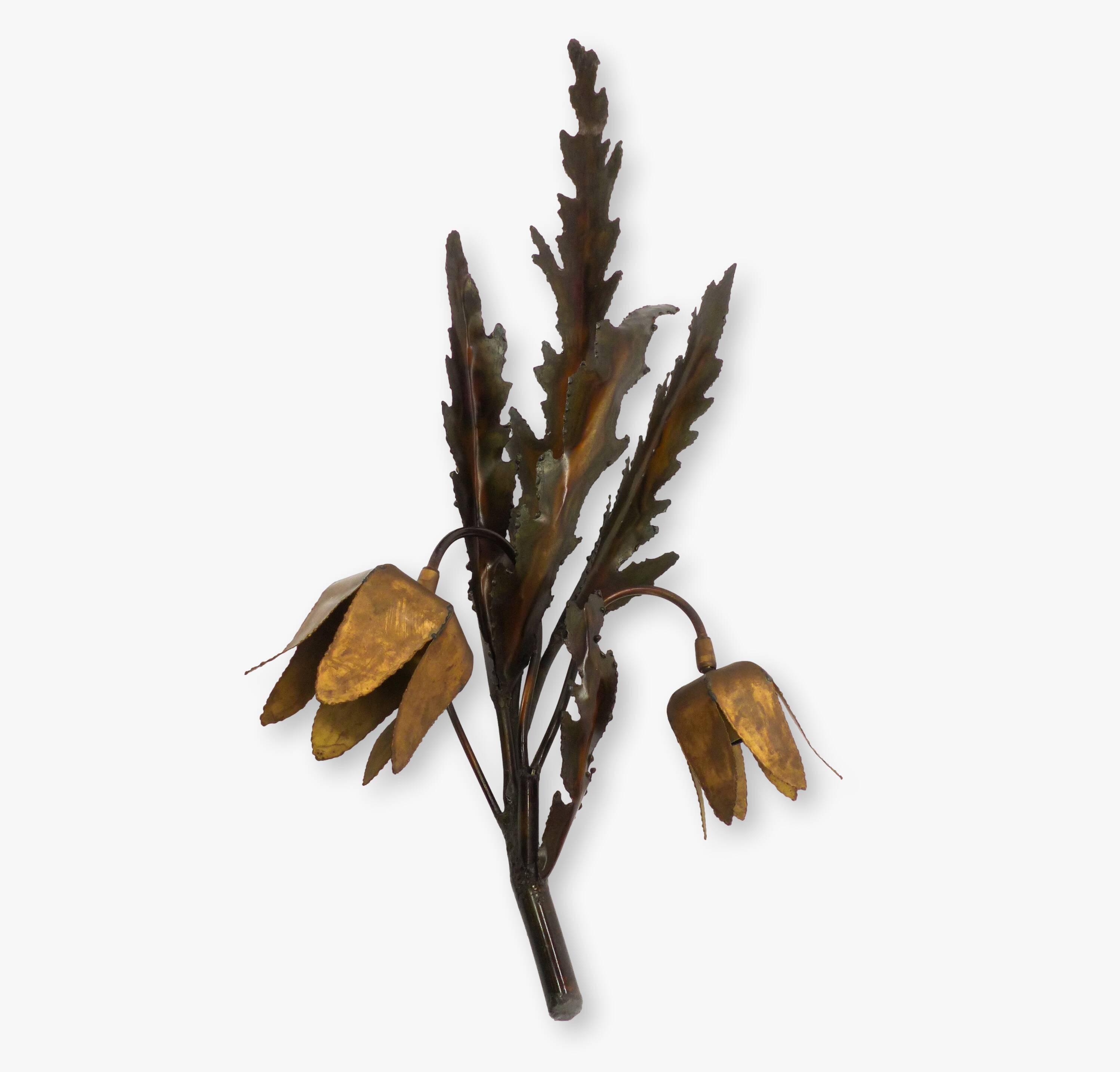 Floral brutalist wall lamp attributed to Maison Jansen 1970