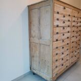 Meuble de métier : meuble de boulanger