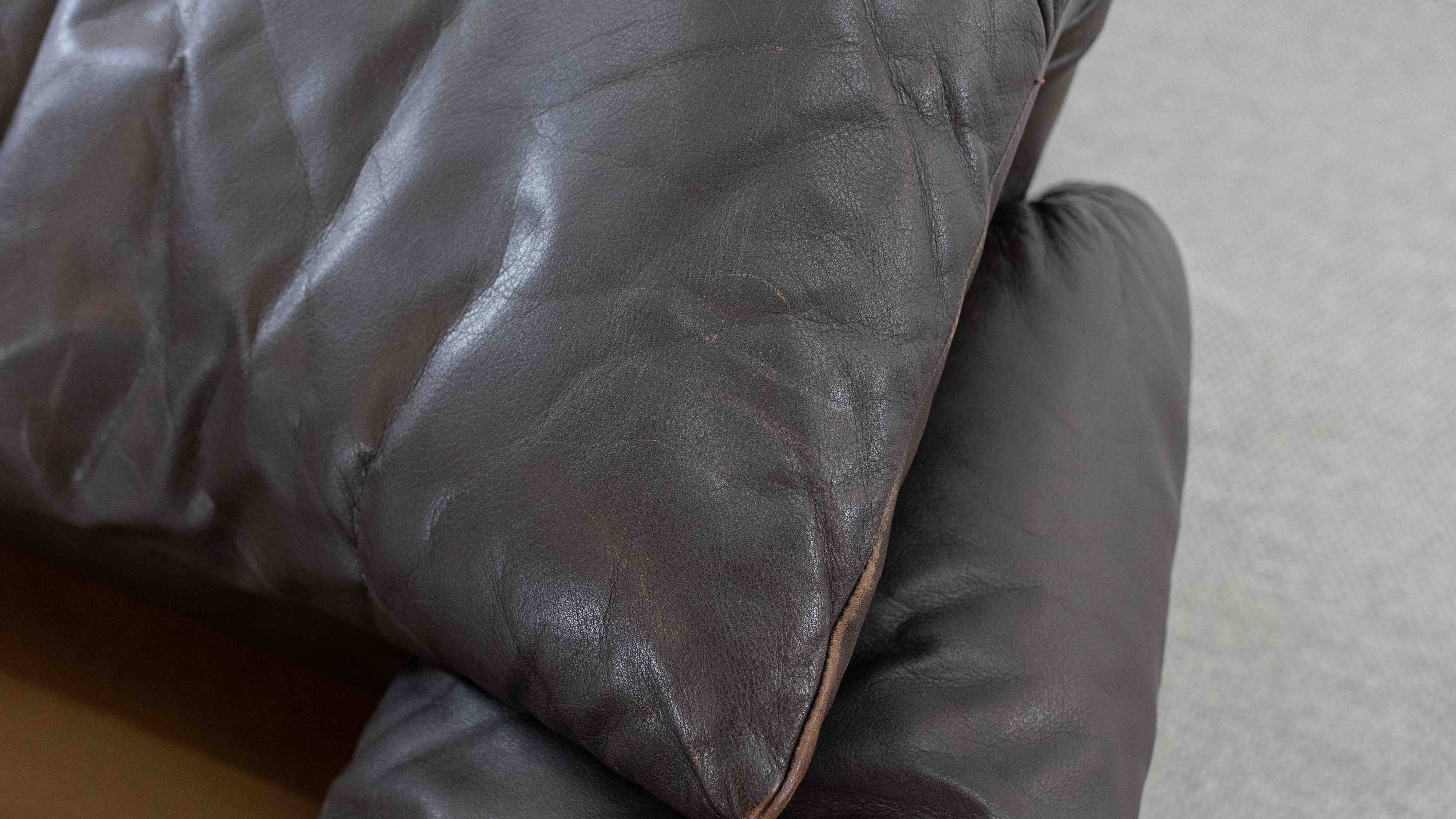 Brown leather 2-seater sofa Cassina Maralunga by Vico Magistretti