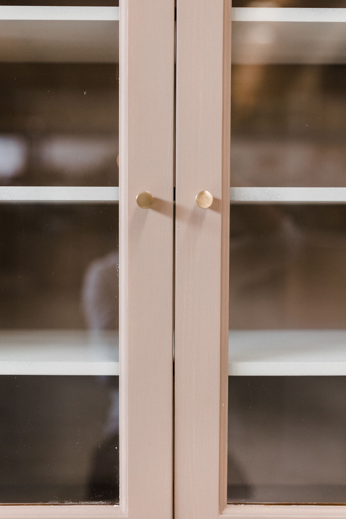 Furniture type Showcase 2 doors / 3 drawers – Hemp "Arum"