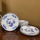 Set of 12 dessert plates in Tournai porcelain, Boch Frères, fly decor