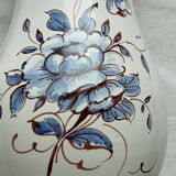 Moustiers vase