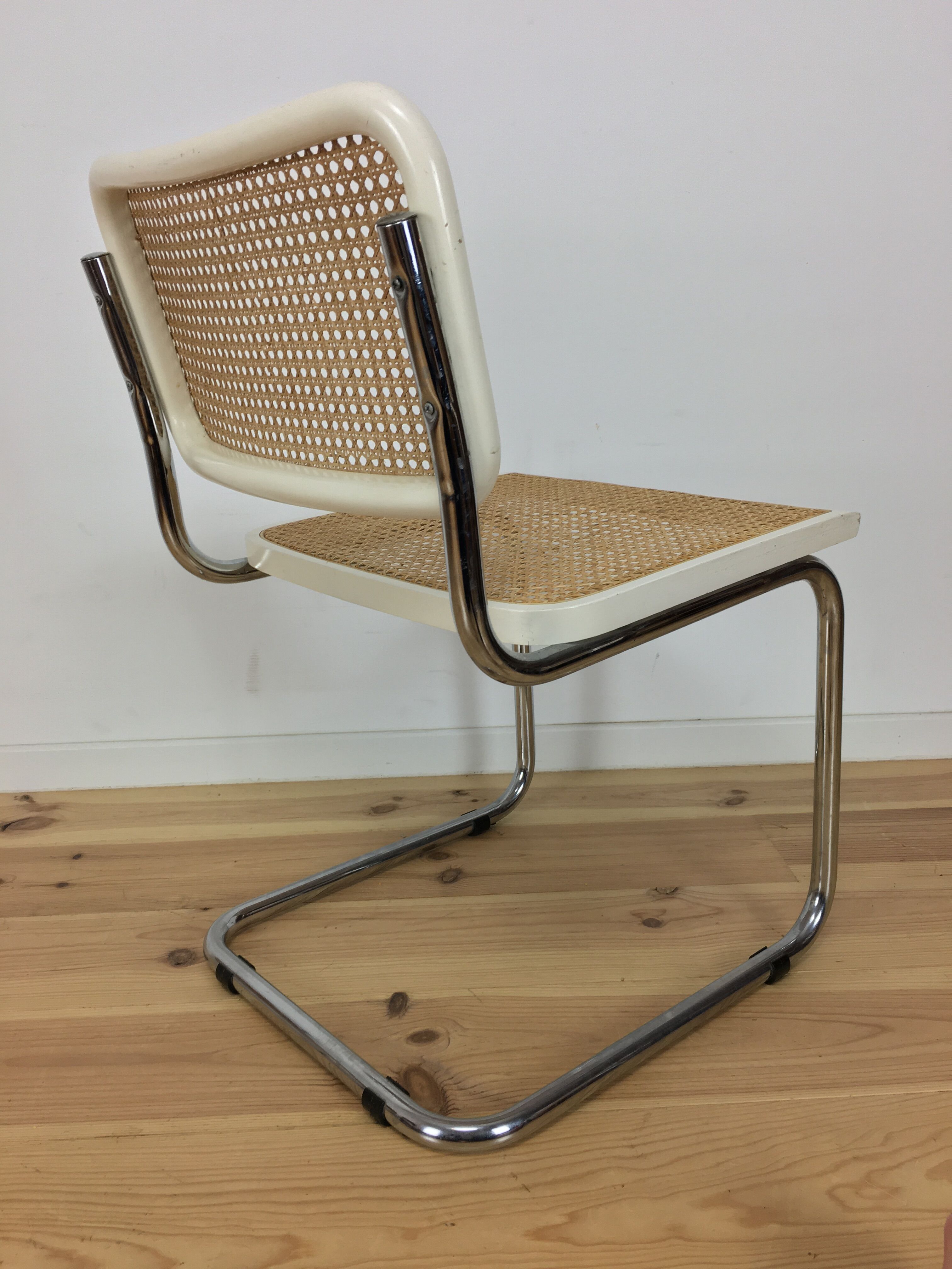 Cesca B32 chair by Marcel Breuer