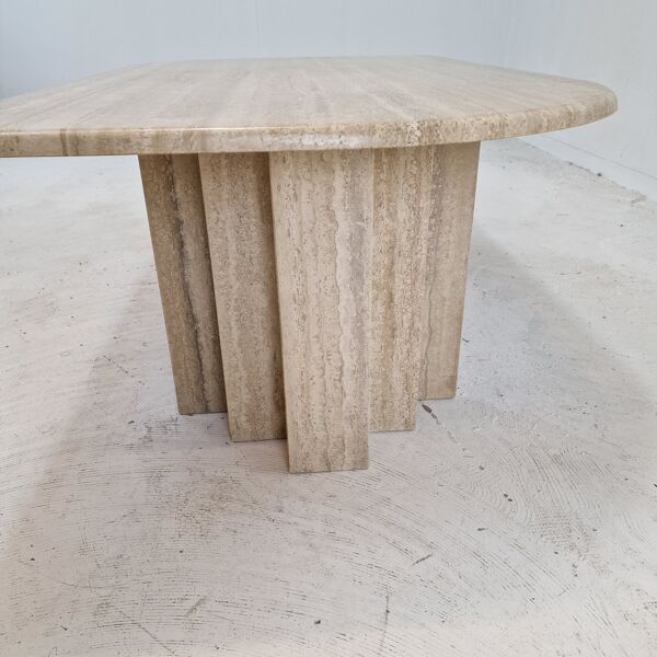 Table basse en travertin italien