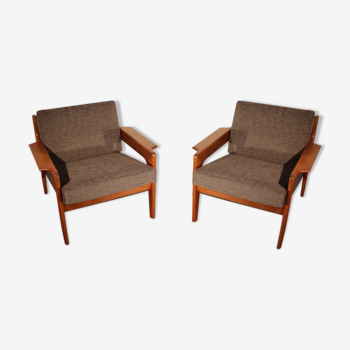 Arne Wahl Iversen's Scandinavian armchairs