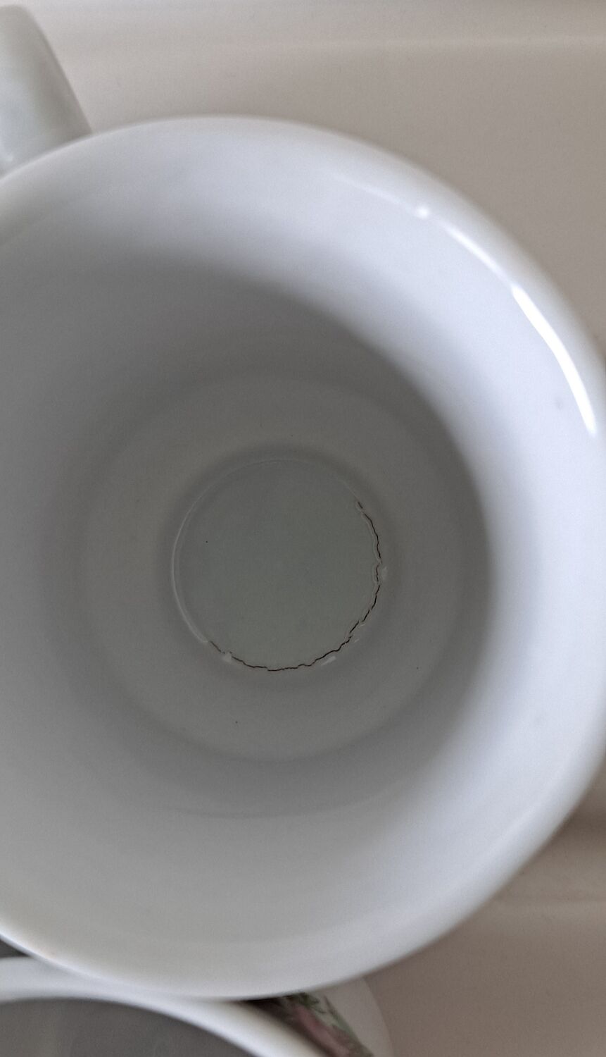 Chinese cups flowered porcelain