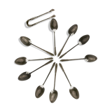 12 teaspoons silver metal