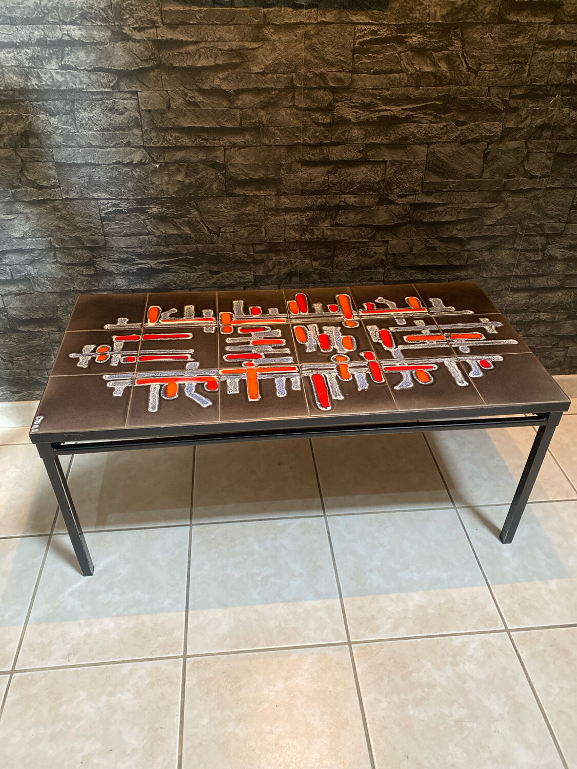 Ceramic coffee table signed Adri