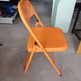 Chaise pliante orange vintage