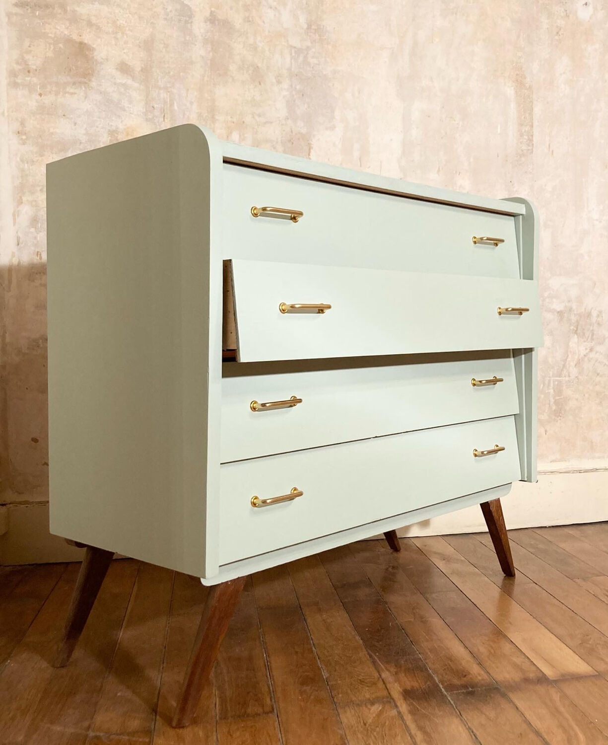 Vintage chest of drawers compass feet