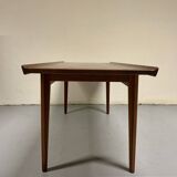 Table basse en teck Finn JUHL années 1960