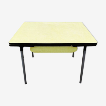 In 60 formica kitchen table