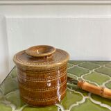 Berry sandstone water butter maker