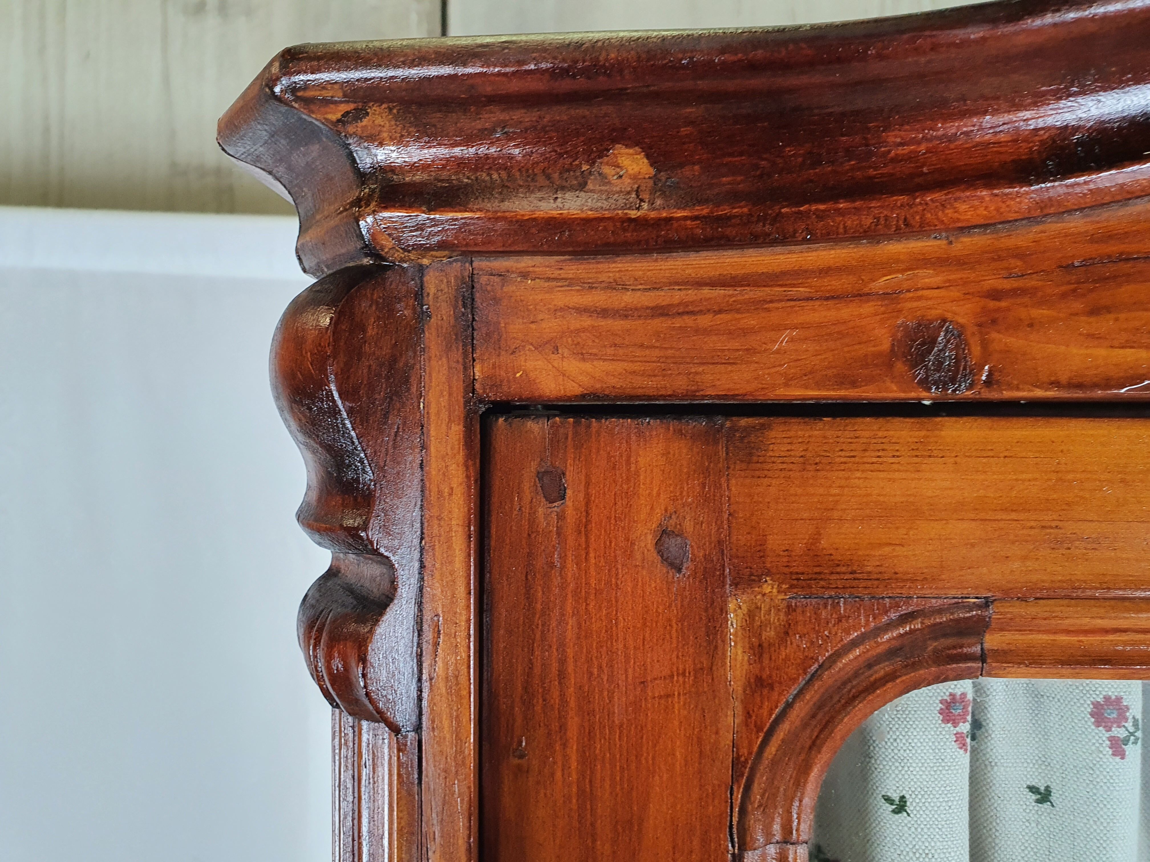 Rustic Wardrobe in Fir with Curtains