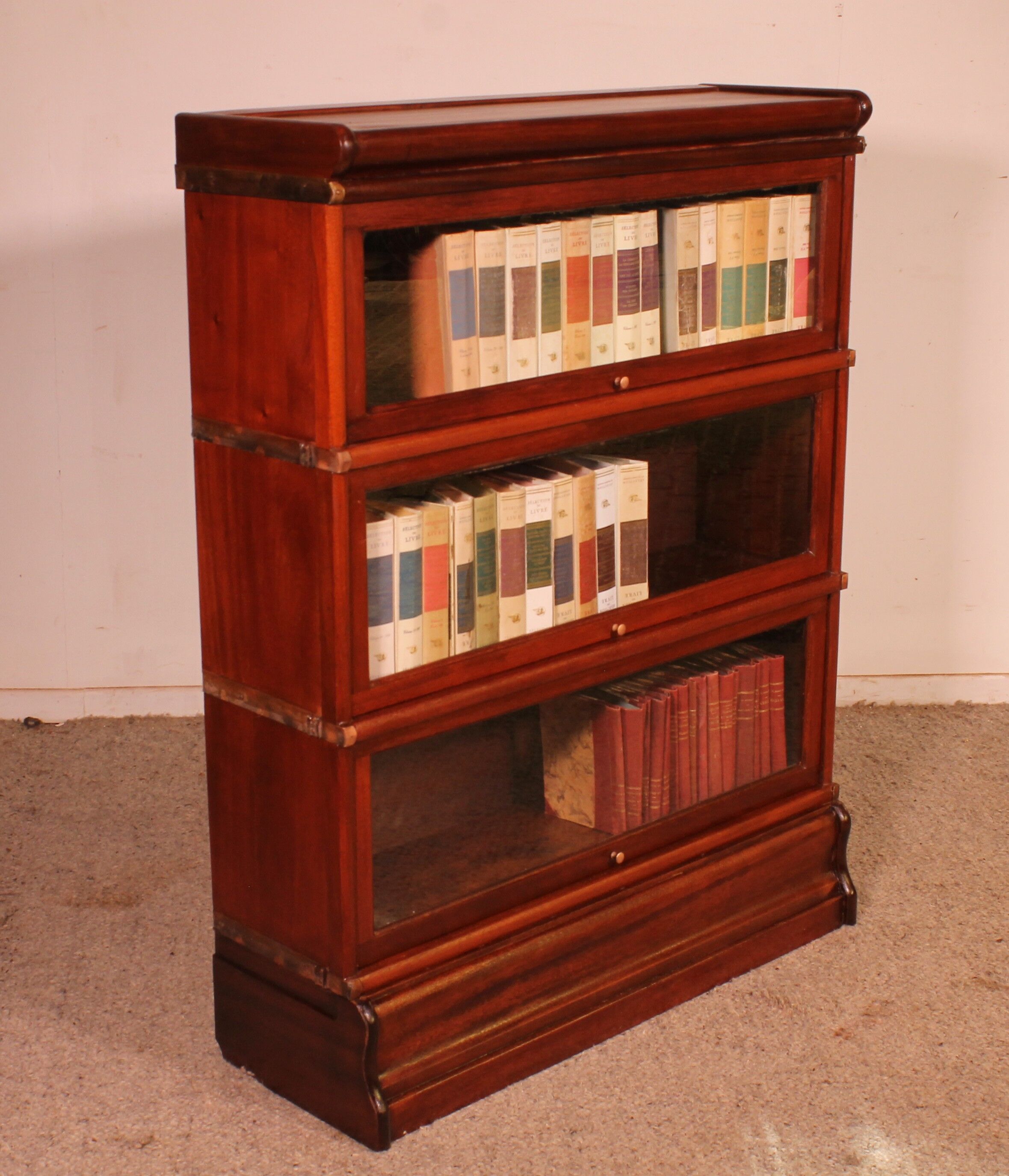 Bibliothèque Globe Wernicke en acajou avec 3 éléments