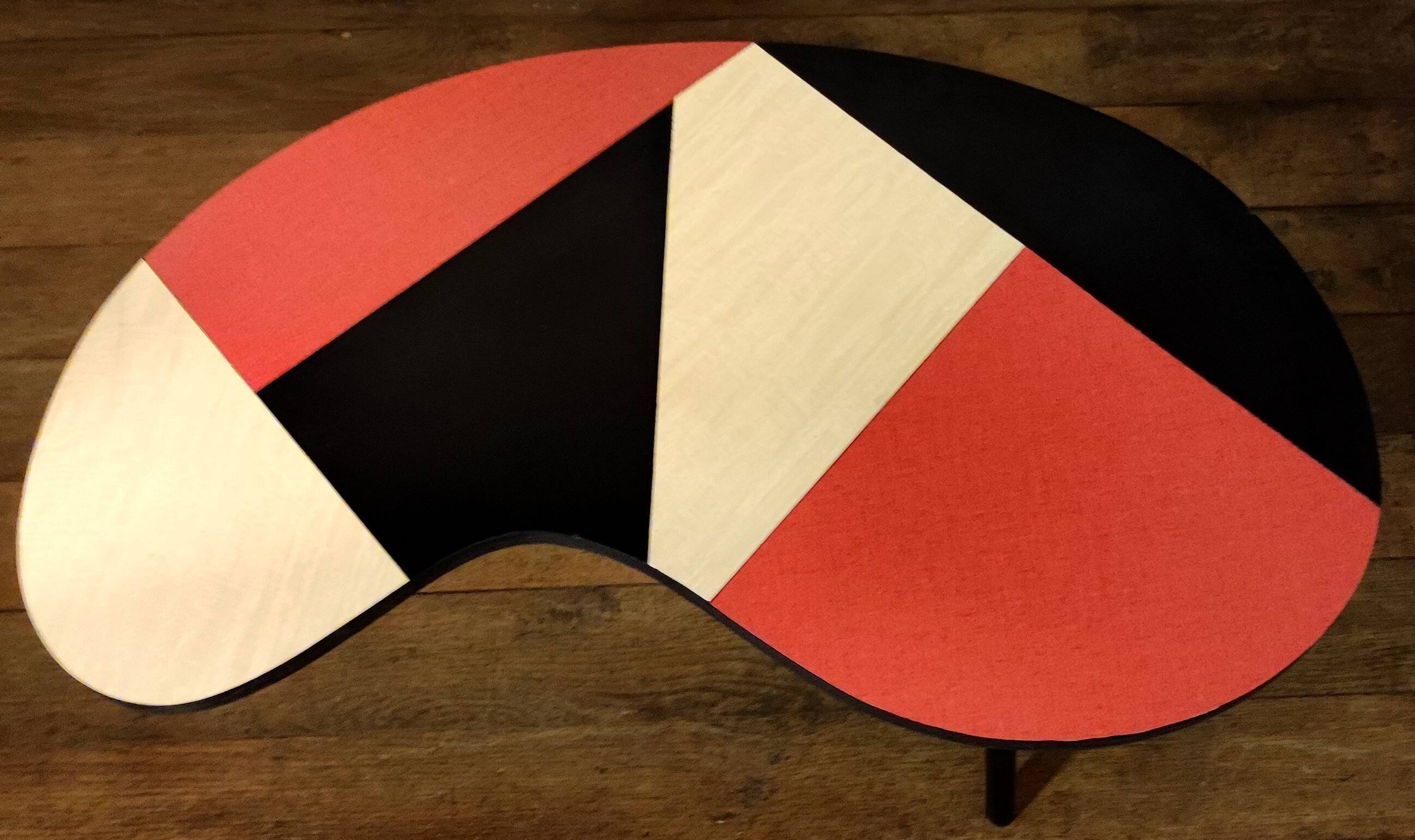 Formica tripod bean coffee table 1950