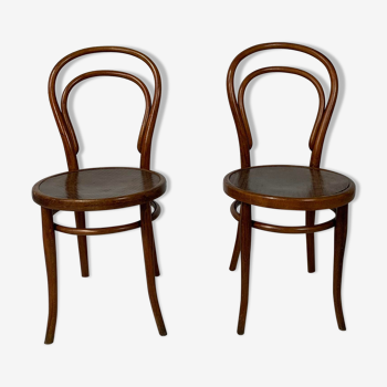 Lot de deux chaises de bistrot n°14 de Thonet