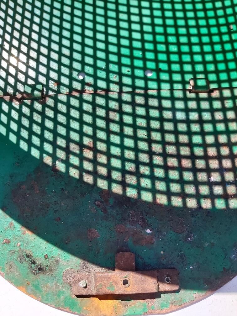 Public metal garden bin