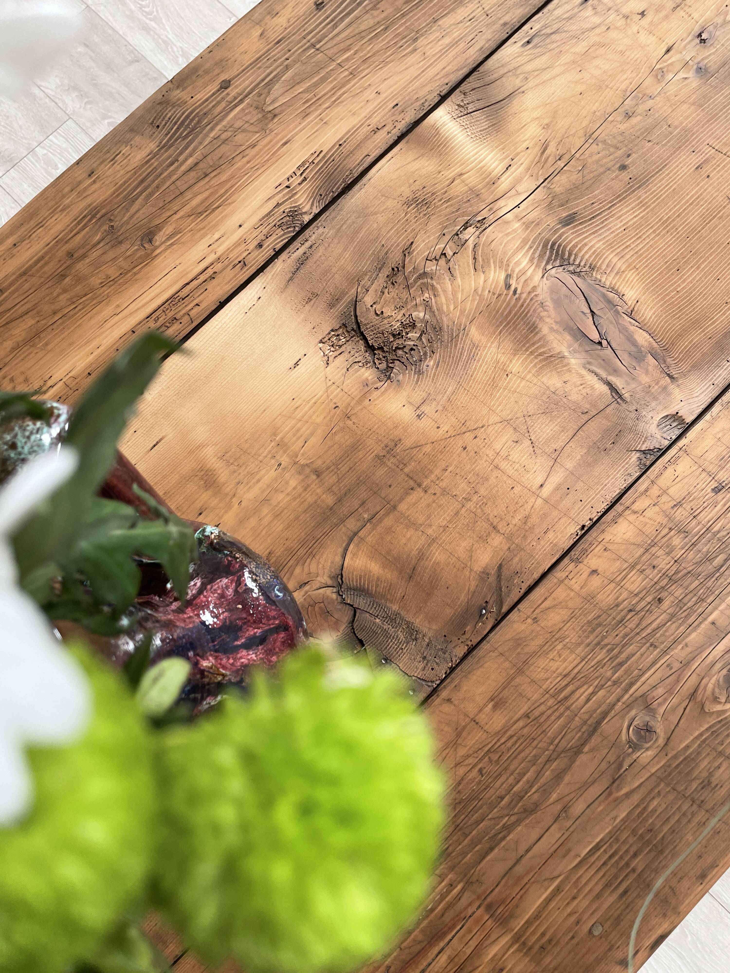 Table de ferme vintage en bois brut